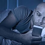smartphone addiction at night